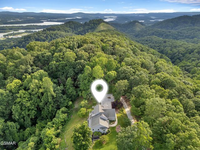 496 Proffitt Ridge Rd Road, Mooresburg, TN 37811