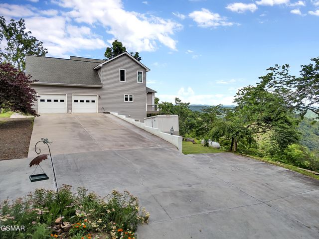 496 Proffitt Ridge Rd Road, Mooresburg, TN 37811