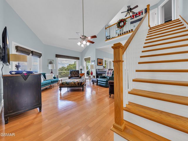 496 Proffitt Ridge Rd Road, Mooresburg, TN 37811