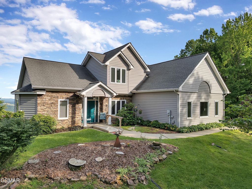 496 Proffitt Ridge Rd Road, Mooresburg, TN 37811