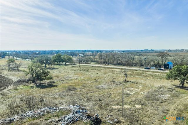 620 NW River Road, Martindale, TX 78655