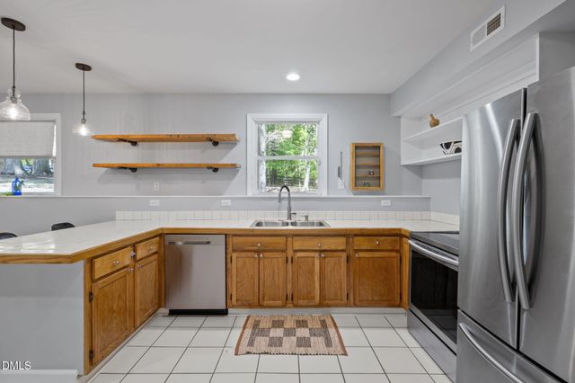 201 Simpson Street B, Carrboro, NC 27510