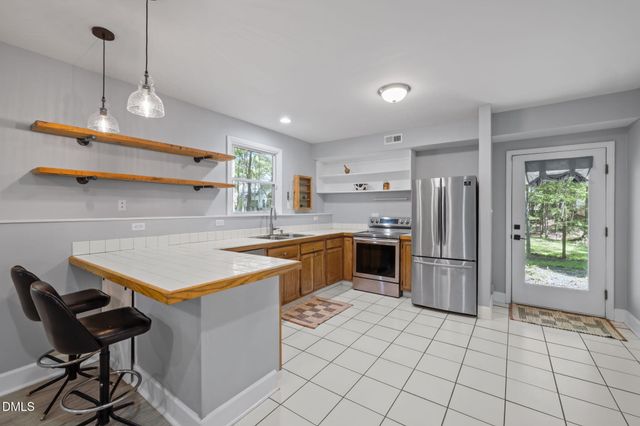 201 Simpson Street B, Carrboro, NC 27510