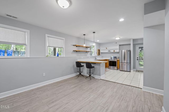 201 Simpson Street B, Carrboro, NC 27510