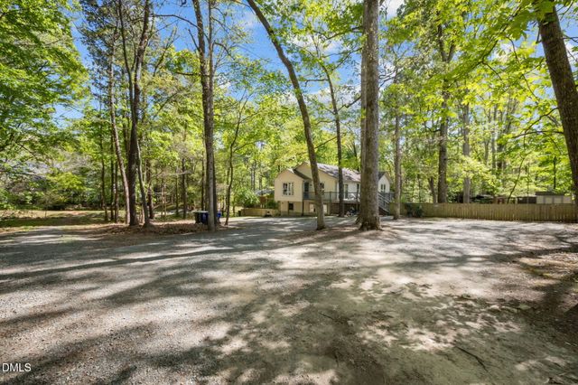 201 Simpson Street B, Carrboro, NC 27510