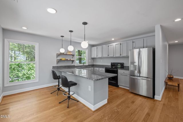 201 Simpson Street B, Carrboro, NC 27510