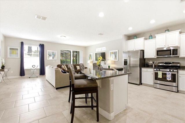 4201 OAKVIEW DRIVE, Davenport, FL 33837