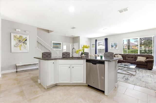 4201 OAKVIEW DRIVE, Davenport, FL 33837