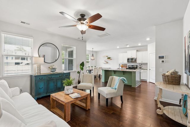 3822 Sawmill Court, Mount Pleasant, SC 29429
