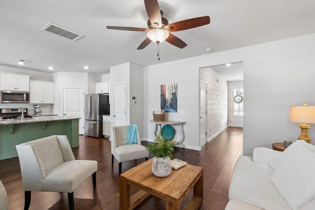 3822 Sawmill Court, Mount Pleasant, SC 29429