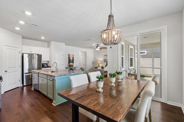 3822 Sawmill Court, Mount Pleasant, SC 29429
