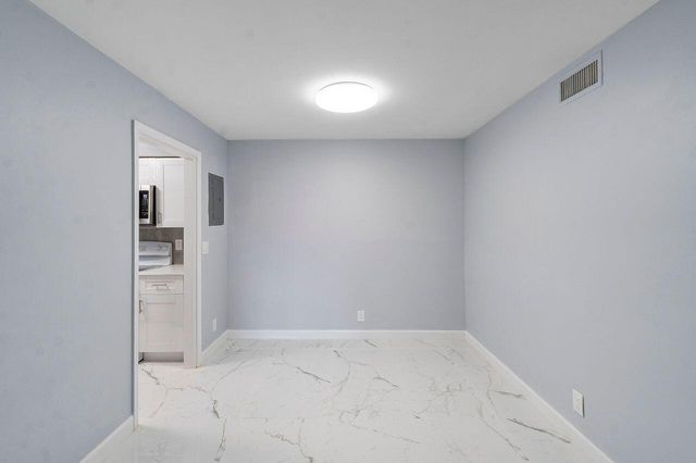 9960 Pineapple Tree Drive 107, Boynton Beach, FL 33436