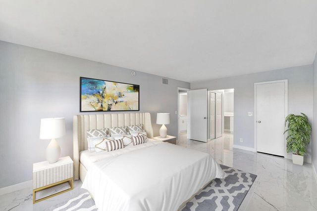 9960 Pineapple Tree Drive 107, Boynton Beach, FL 33436