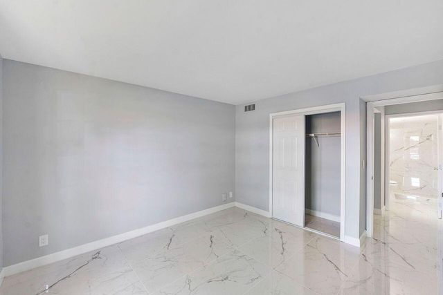 9960 Pineapple Tree Drive 107, Boynton Beach, FL 33436