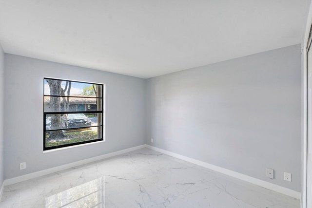 9960 Pineapple Tree Drive 107, Boynton Beach, FL 33436