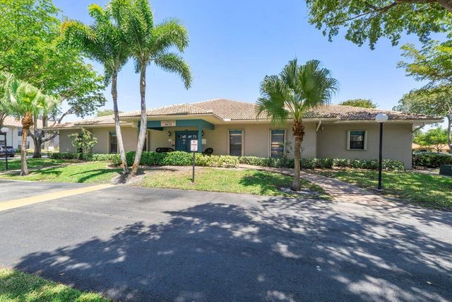 9960 Pineapple Tree Drive 107, Boynton Beach, FL 33436