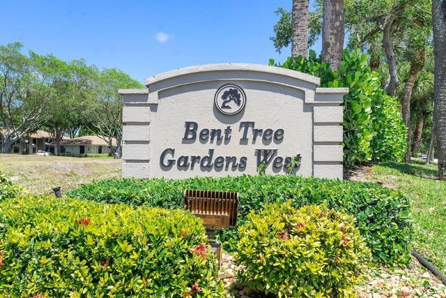 9960 Pineapple Tree Drive 107, Boynton Beach, FL 33436
