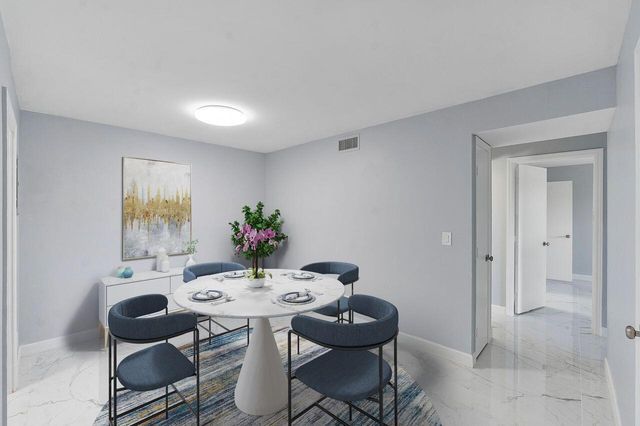 9960 Pineapple Tree Drive 107, Boynton Beach, FL 33436