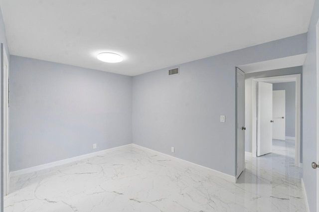 9960 Pineapple Tree Drive 107, Boynton Beach, FL 33436