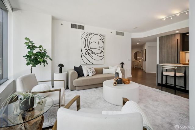 338 Main Street 5A, San Francisco, CA 94105
