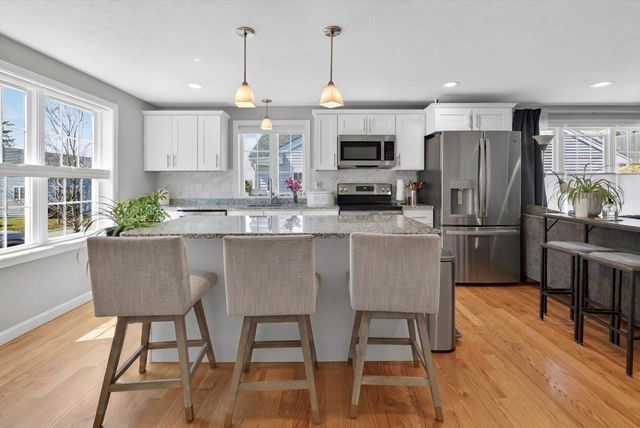 12 Ocean Walk Drive 12, Plymouth, MA 02346