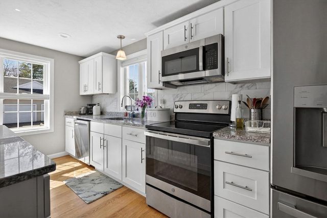 12 Ocean Walk Drive 12, Plymouth, MA 02346
