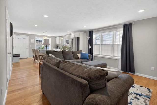 12 Ocean Walk Drive 12, Plymouth, MA 02346