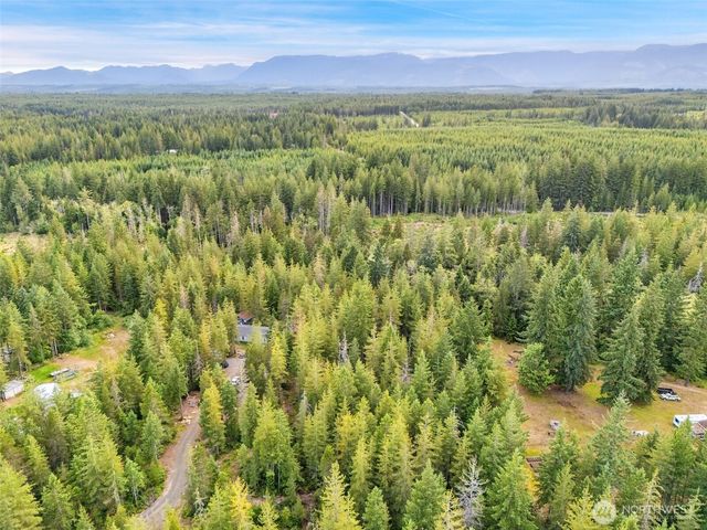 400 NE Trudeau Mountain Road, Belfair, WA 98528