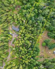 400 NE Trudeau Mountain Road, Belfair, WA 98528