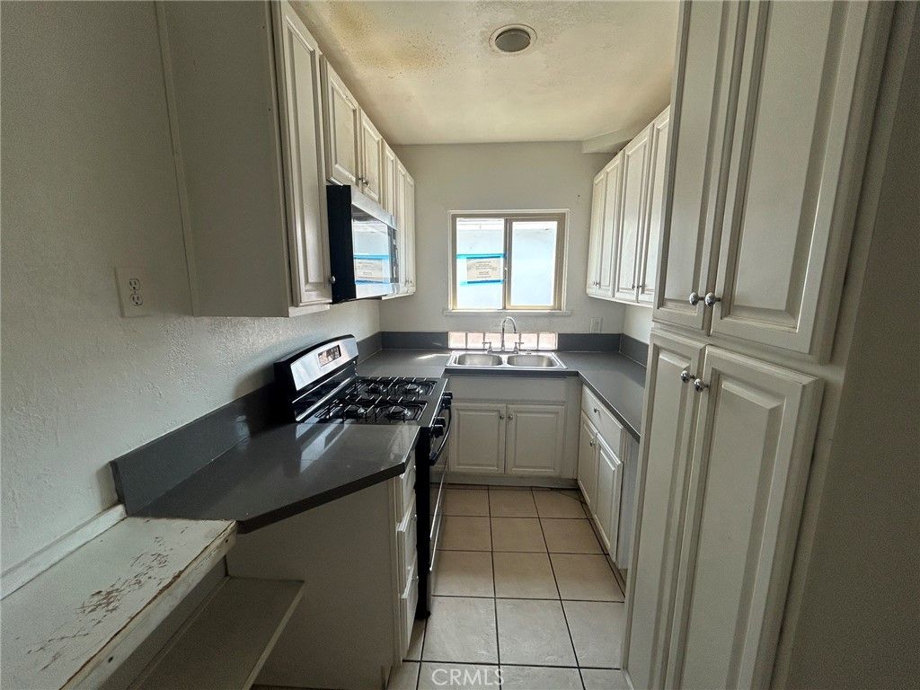2736 E Jackson, Carson, CA 90810 — photo 3