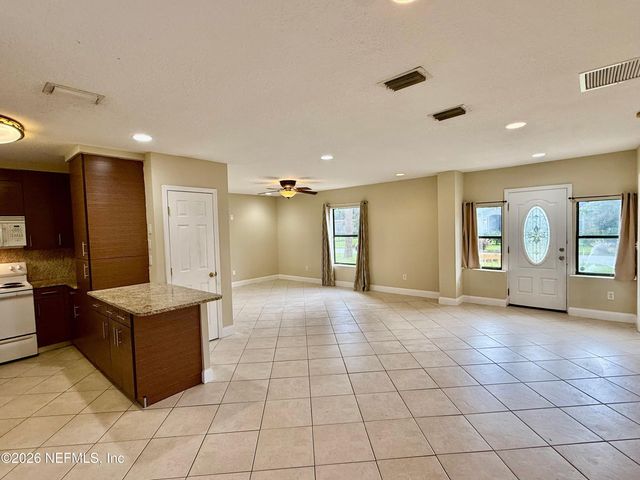 524 17TH Avenue N, Jacksonville Beach, FL 32250
