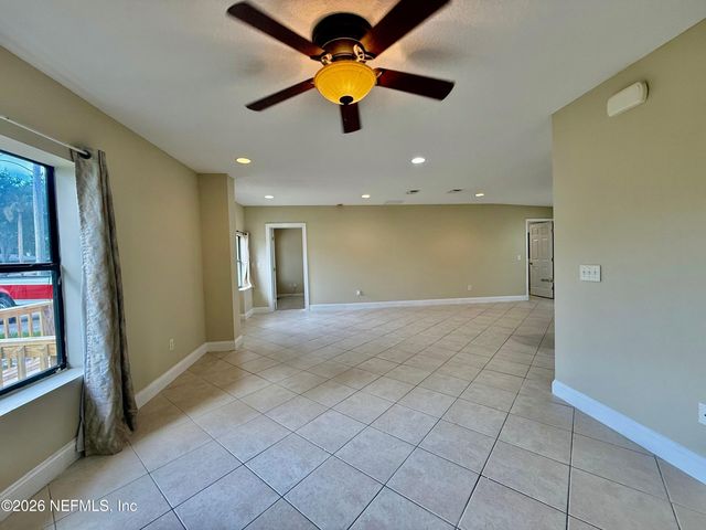 524 17TH Avenue N, Jacksonville Beach, FL 32250