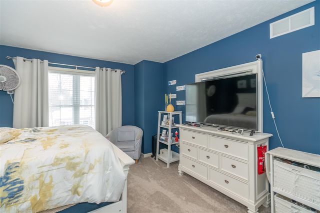 12670 Broadmoor Place, Grand Haven, MI 49417