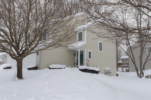 12670 Broadmoor Place, Grand Haven, MI 49417