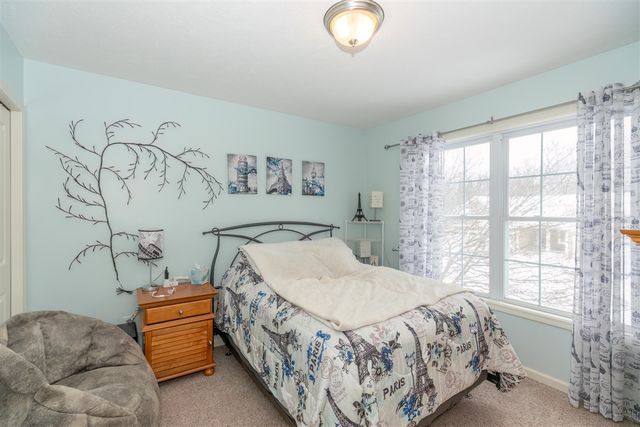 12670 Broadmoor Place, Grand Haven, MI 49417