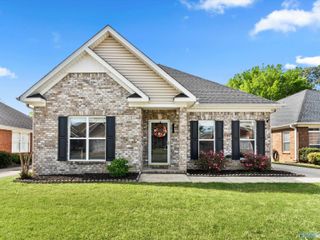 992 Tracey Lane, Decatur, AL 35601