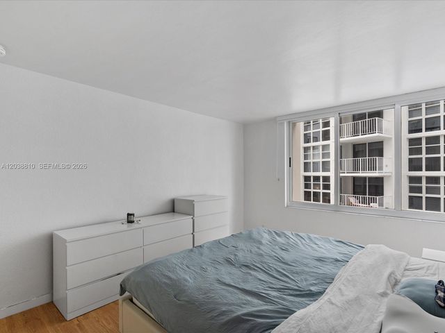1200 W Ave 823 823, Miami Beach, FL 33139