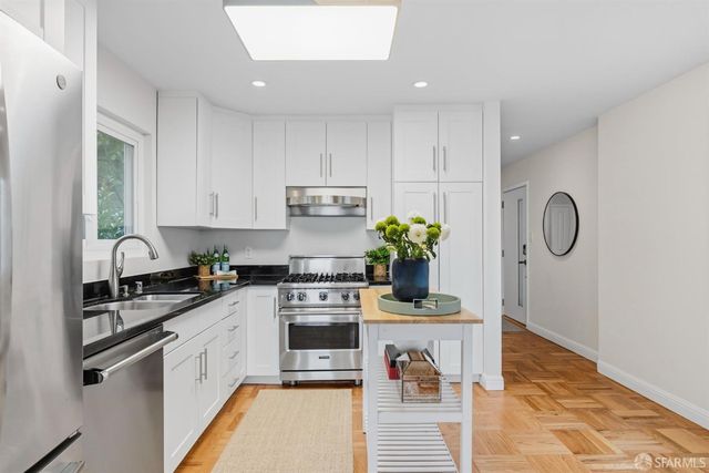 3258 Market Street 4, San Francisco, CA 94131