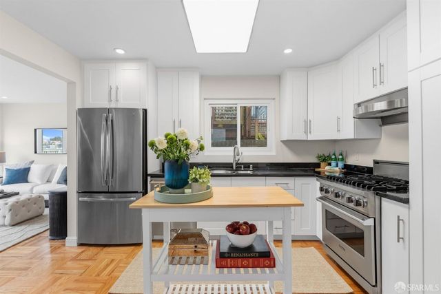 3258 Market Street 4, San Francisco, CA 94131