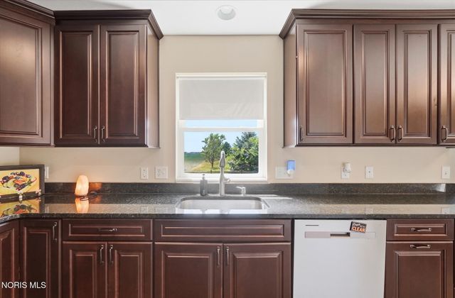 3817 Bridge Creek Boulevard, Sylvania, OH 43560