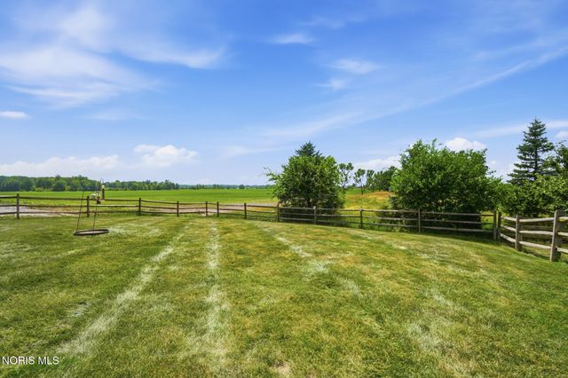 3817 Bridge Creek Boulevard, Sylvania, OH 43560