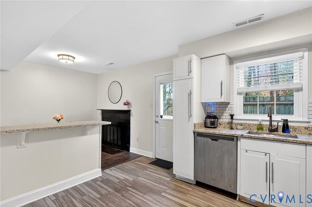 1563 Front Royal Dr, Henrico, VA 23228