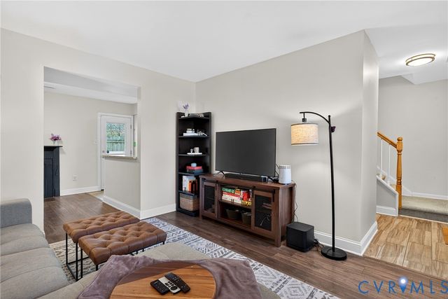 1563 Front Royal Dr, Henrico, VA 23228