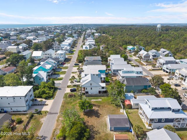 1408 Searay Lane, Carolina Beach, NC 28428
