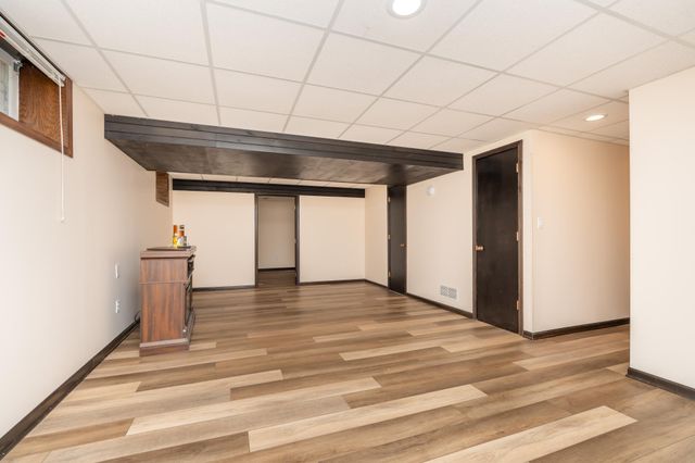 1449 Park Hills Court, Woodbury, MN 55125
