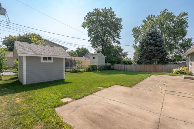 1449 Park Hills Court, Woodbury, MN 55125