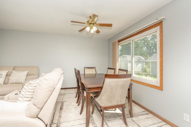 1449 Park Hills Court, Woodbury, MN 55125