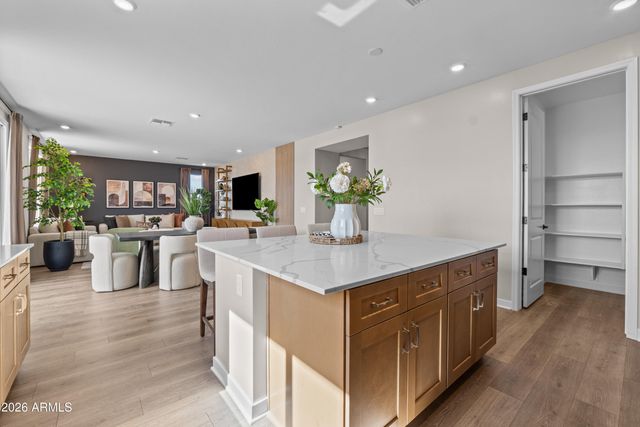 24063 W PUEBLO Avenue, Buckeye, AZ 85326