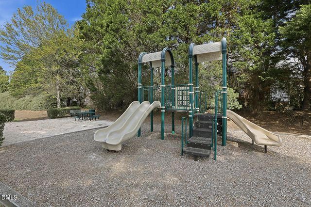 123 Streamview Drive, Cary, NC 27519