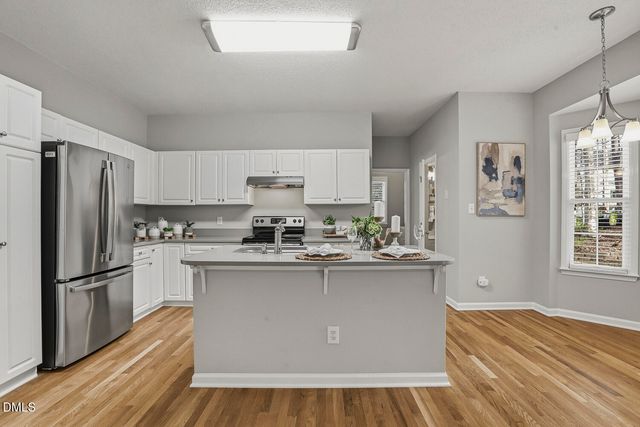 123 Streamview Drive, Cary, NC 27519